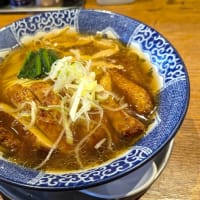 ハマカゼ拉麺店＠関内　あの「くじら軒」で腕を磨いた2人の男性の独立店？！ 絶品「パーコー麺」にうっとりです！