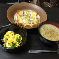 朝食