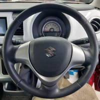 ハスラーの表皮剥がれまくりステアリングのリペア