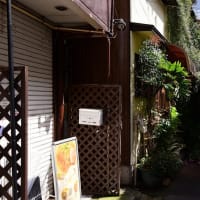 おしゃれな路地
