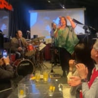 大阪でライブでした、、
