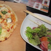 ゆりちゃんのピザハウスを応援している