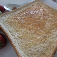 トップバリュのしあわせのもっちり仕込み 全粒粉入り