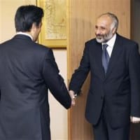 日本はアフガン和平貢献の中心に　各国代表らが提言