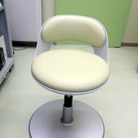 やっと届いた患者さん用の椅子！