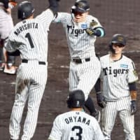 巨人に４連勝