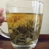 茉莉花茶 （ モーリーホアチャー ）