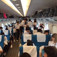 修学旅行３日目　帰路の新幹線に乗りました。