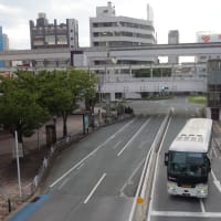 北九州モノレール　JR小倉駅　を眺める