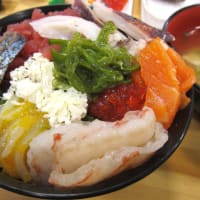 八戸市魚菜小売市場@陸奥湊