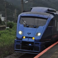 日豊本線特急列車　883系30周年今日も。はじめまして。 青いソニック