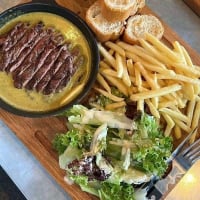 ステーキとフレンチ・フライ