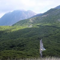 ミヤマキリシマと阿蘇大展望・猟師山と合頭山