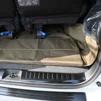 セレナ4WD・e-4ORCEにラゲッジカバー取り付け