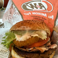Ａ&Ｗ 牧港店＠浦添市「The A&Wバーガー」