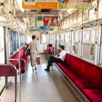 16年前に見た時は、神戸市営地下鉄の様なカラーリングでした（苦笑） 京福電気鉄道モボ501形 #2