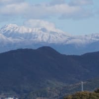 雪山遠望