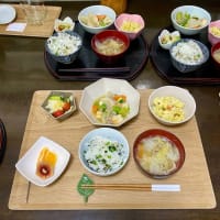 助産院のごはん　はてなも一緒