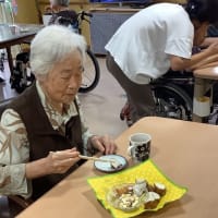 駄菓子バイキング‼