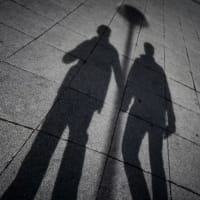 須原靖明おすすめ海外医療ドラマ『NIP/TUCK マイアミ整形外科医』ー性格の異なる２人の医師の生き様を描く