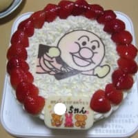 アンパンマンの誕生日ケーキ