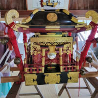 「夏祭りの準備が進み」