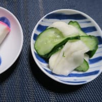 タケノコご飯と漬け物と味噌汁・・・年寄の味。