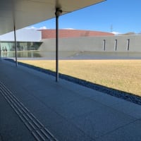 館林美術館へ