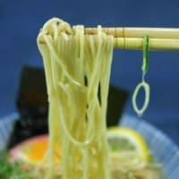 塩檸檬らぁ麺＠麺天坊　(＠_＠;)間違えてＳサイズの丼を買ってしまった($・・)/~~~