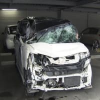 三重で１５〜１７歳のＤＱＮ４匹が軽乗用車を無免許運転して自爆事故
