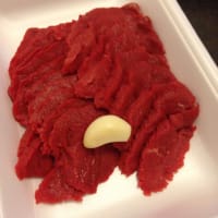 白鷹町の馬刺し