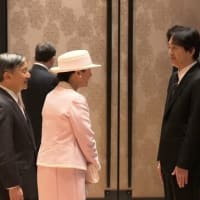両陛下　モンゴルへ