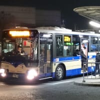 阪神バスのMP38ノンステップバス