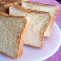 リッチな角食パン。