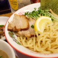 |M3377|新橋一丁目『和歌山の中華そば天鳳』にお邪魔。レモンサワー＆ポテトフライ＆ねぎチャーシューで開始し、玉子巻きとつけ麺のねぎチャー・ニンカラ味変が利いた～！