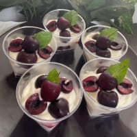 「アメリカンチェリーのカップデザート」