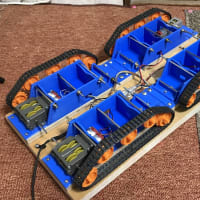 改良型猫戦車を作るｖ６　旧式猫戦車との比較。