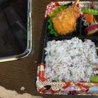 「素麺」とか「もりせんの焼豚」とか。