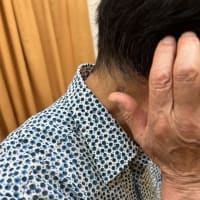 右耳の上を叩くとポンポンと音が鳴る：鎮痛穴について：臨床実践塾の案内