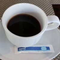 ソフィテルアンコールホテルでフランス料理の昼食・帰路へ・・・