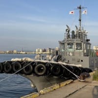 海上自衛隊、曳船 “ ＹＴ-１６”  函館港で一般公開．．．