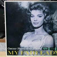 №5　O.ヘプバーンを手に！ジャズを《オスカー・ピーターソン(p)》