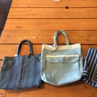 三河木綿の藍染のバッグが入荷しました！！