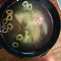 昨夜は、スシレストランで　食事。
