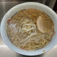 【千駄ヶ谷】 ラーメンの店 ホープ軒 千駄ヶ谷店「ラーメン(950円)」