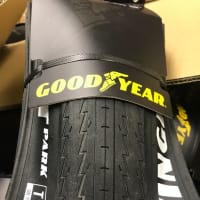 アスファルトパンプトラックタイヤの決定版