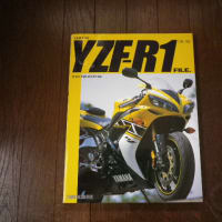YZF-Rムック本