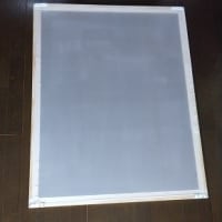 F３０号を絹本で描く準備