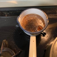 リンゴジュースを使って。