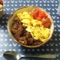 三色丼